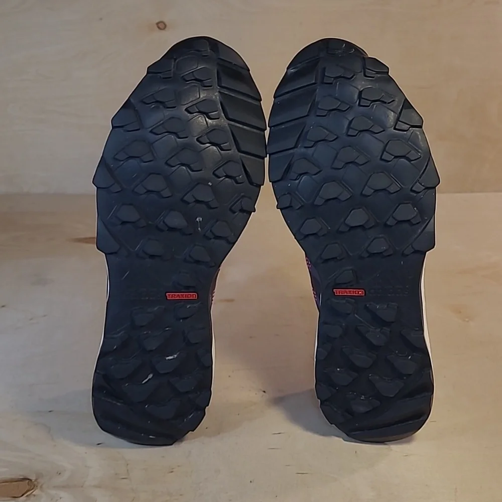 Adidas Kanadia 7 Trail Athletic Running Shoes - Picture 9 of 10
